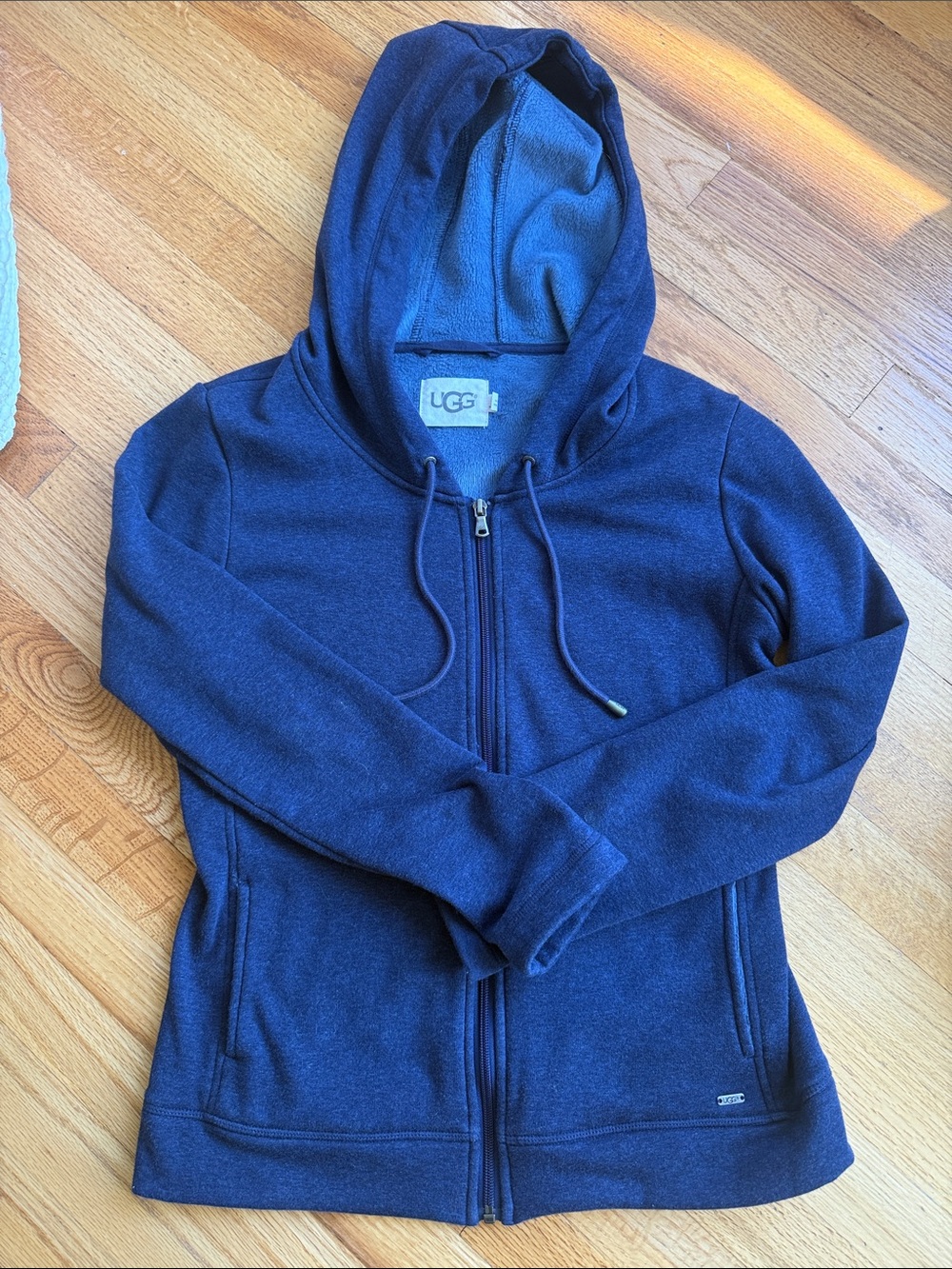 UGG Women’s Full Zip Hoodie Fleece Jacket Gray Medium